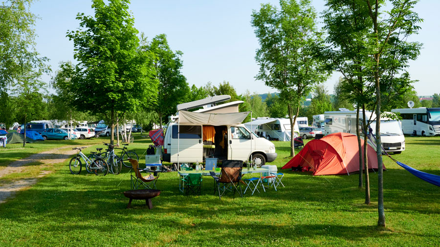 camping-planung-familie